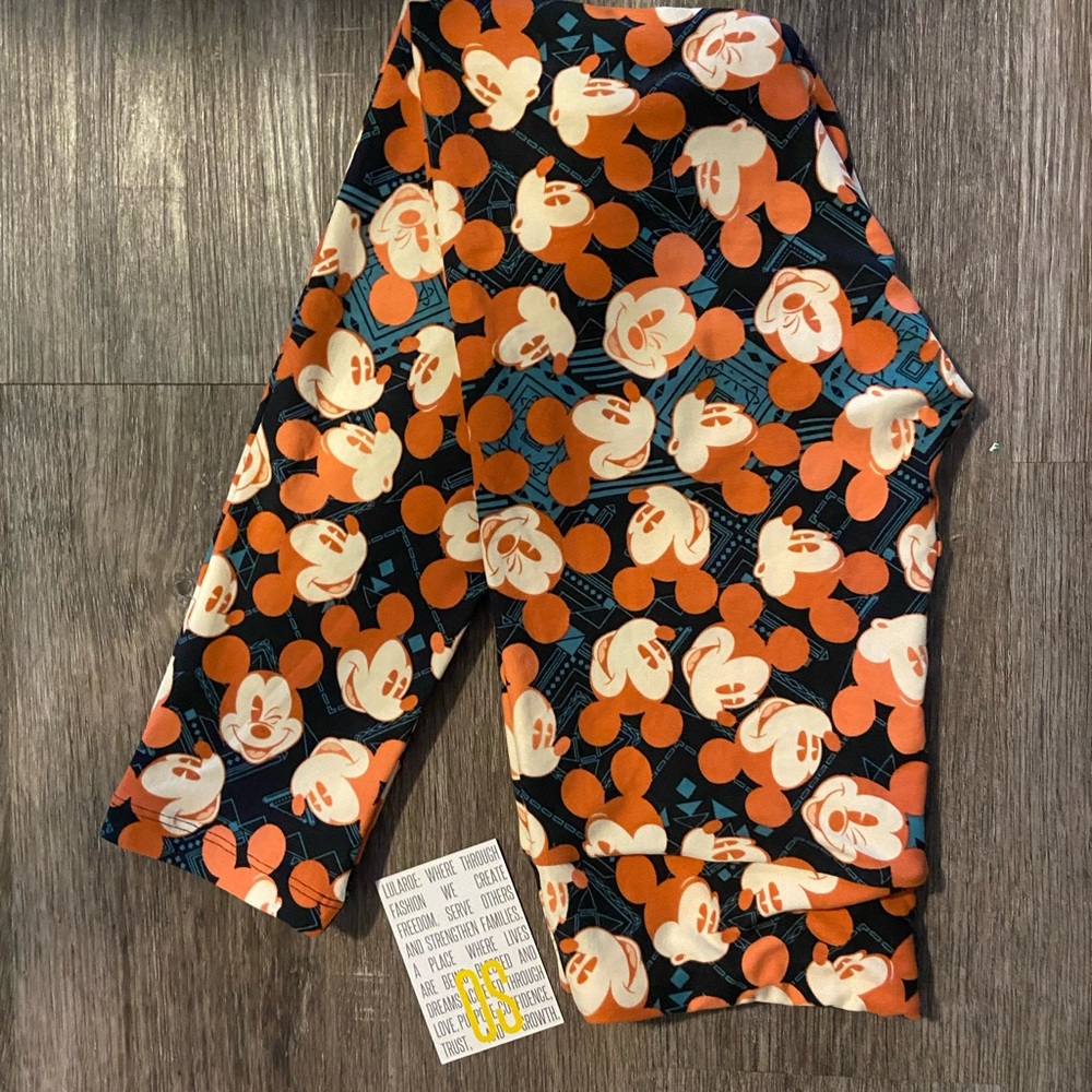 Lularoe os leggings Disney collection Mickey Mouse new with tag